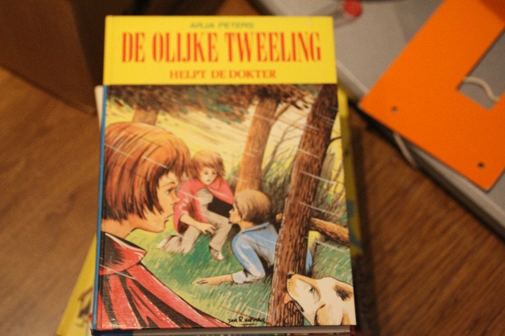 de olijke tweeling diversen, Ophalen of Verzenden, Gelezen, Arja Peters, Fictie algemeen