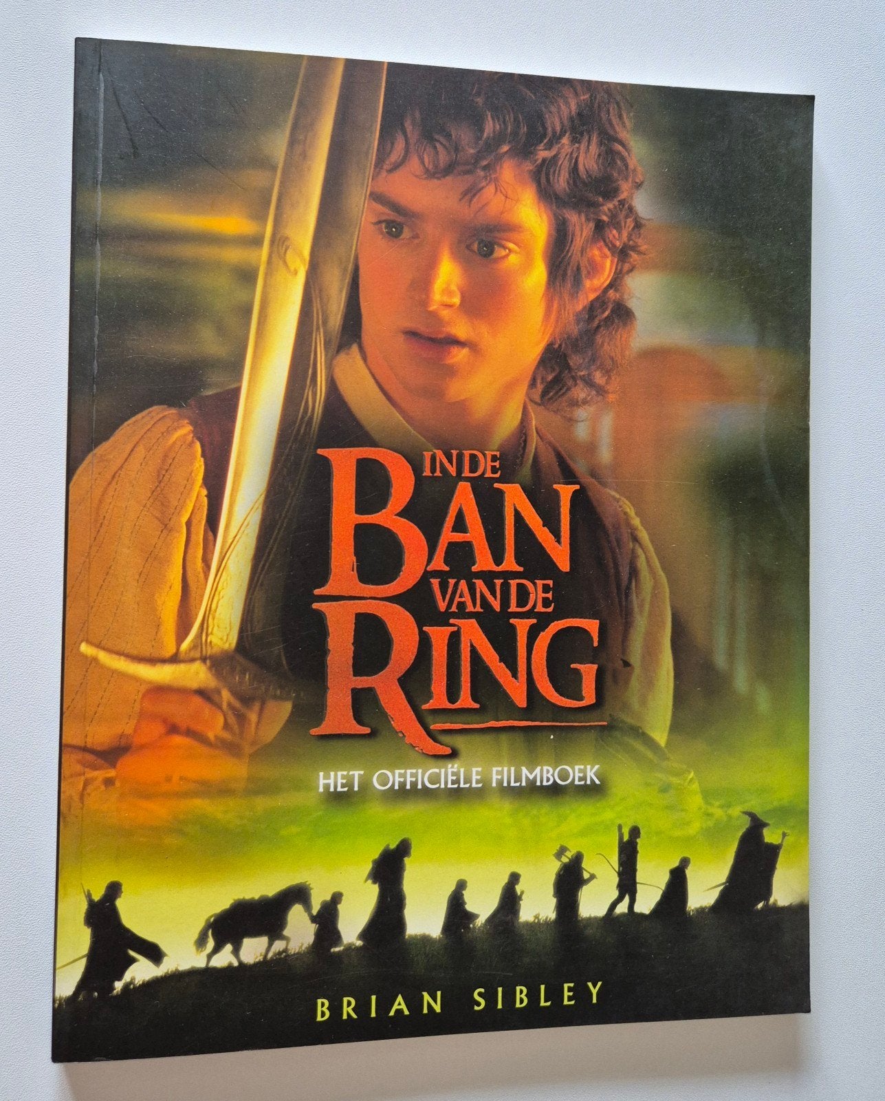 In de ban van de ring / het officiële filmboek, Ophalen of Verzenden, Zo goed als nieuw
