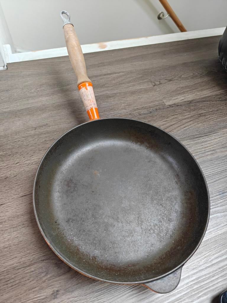 LeCruset Cousances Gietijzeren Koekenpan - 28 cm, Huis en Inrichting, Ophalen, Gebruikt, Gietijzer, Koekenpan of Braadpan