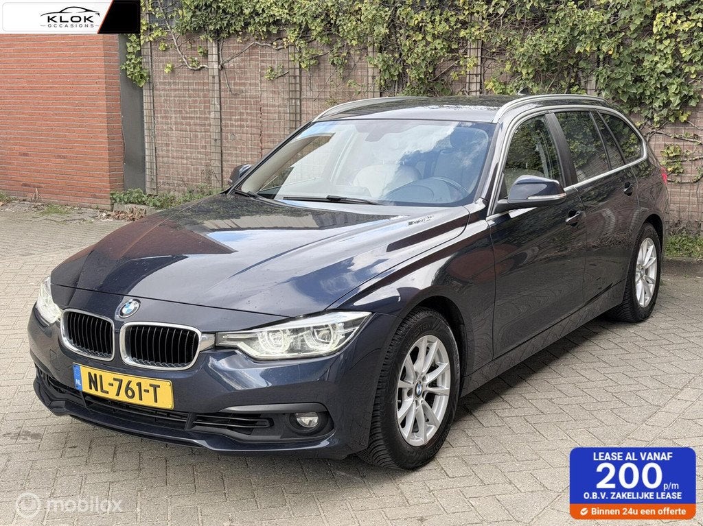 BMW 3-serie Touring 318i Centennial Executive Trekhaak Cruis, Auto's, BMW, Automaat, Blauw, 1465 kg, 19 km/l