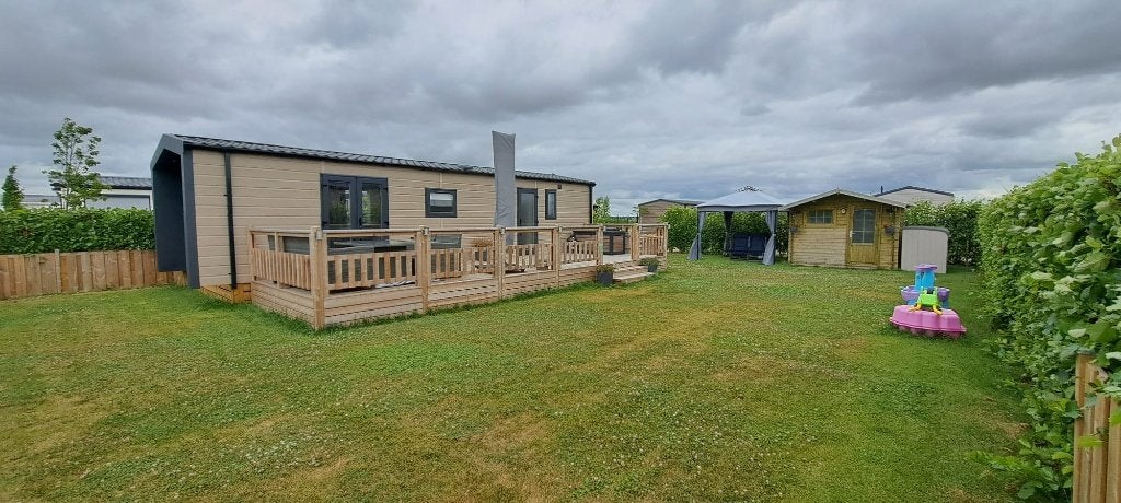 Diverse chalets met plaats aan het Grevelingenmeer, Tot en met 4