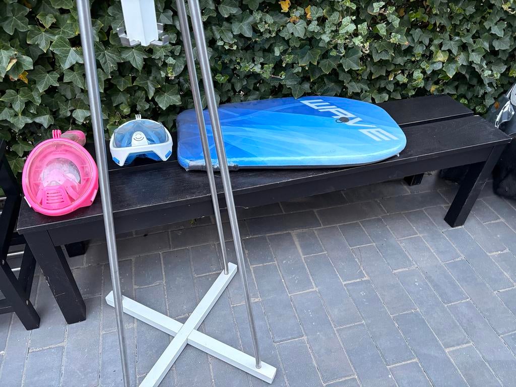 GRATIS Bodyboard, kapstok, halbank, schoenen bank, Ophalen, Gebruikt, Overige typen