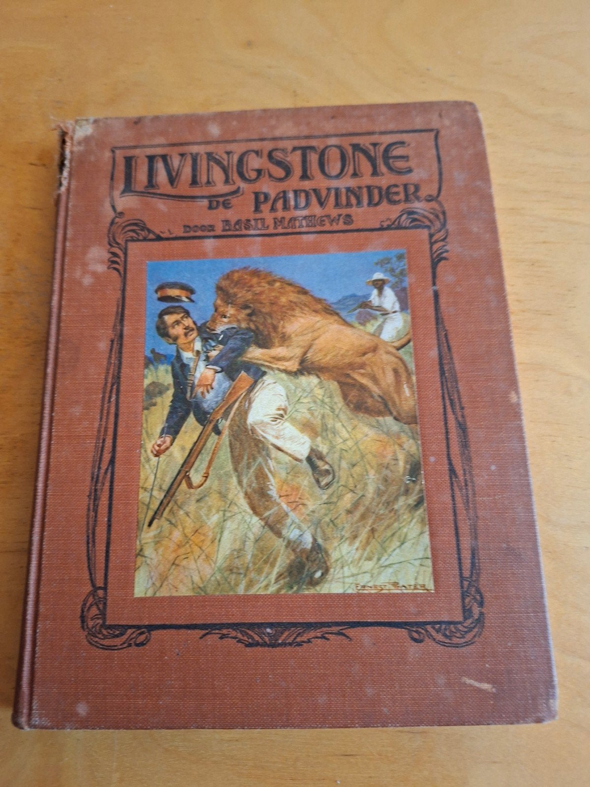Livingstone De Padvinder - Dr. Basil Mathews (oud boek), Ophalen of Verzenden