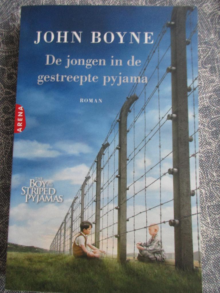 John Boyne - de jongen in de gestreepte pyama, Ophalen of Verzenden, Zo goed als nieuw