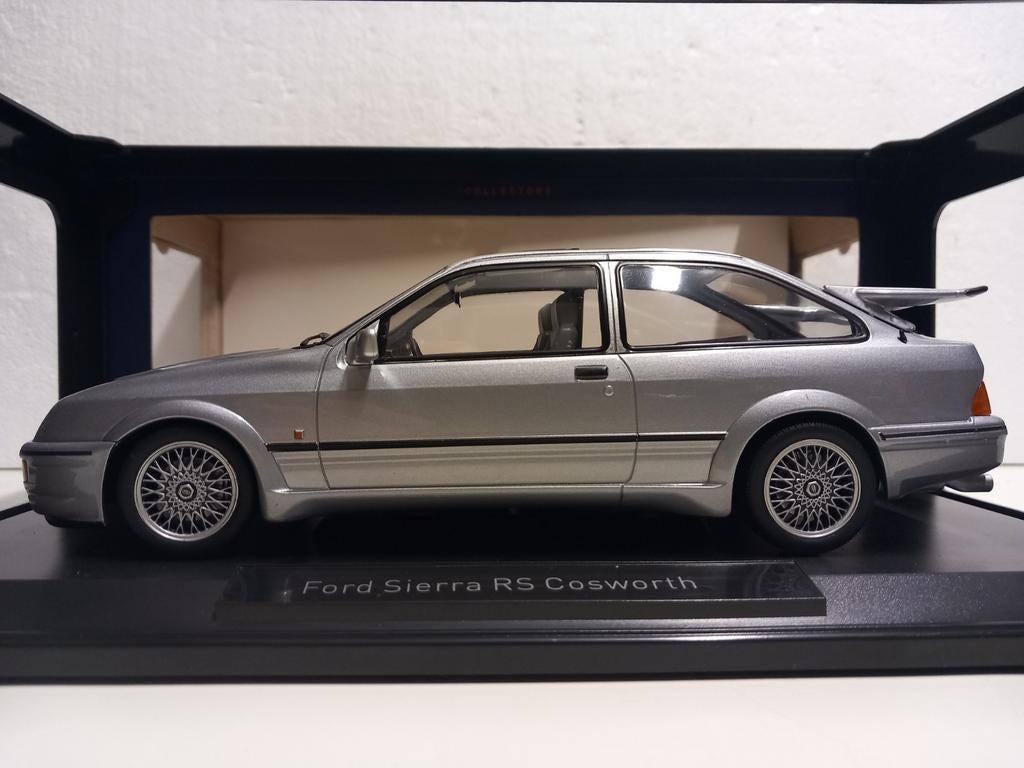 Ford Sierra RS Cosworth 1986 grijs Norev 1:18 KRD, Hobby en Vrije tijd, Modelauto's | 1:18, Ophalen of Verzenden, Zo goed als nieuw
