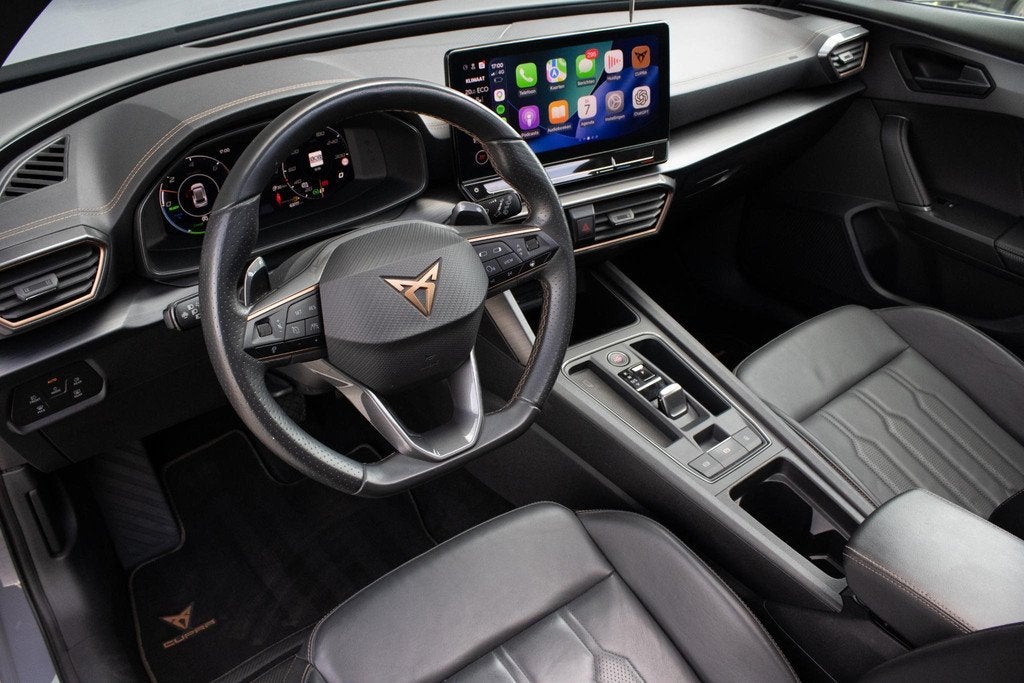 CUPRA Formentor 1.4 e-Hybrid Business PANO CAMERA MAXTON MEM, Auto's, Cupra, Stof, Gebruikt, Euro 6, 4 cilinders
