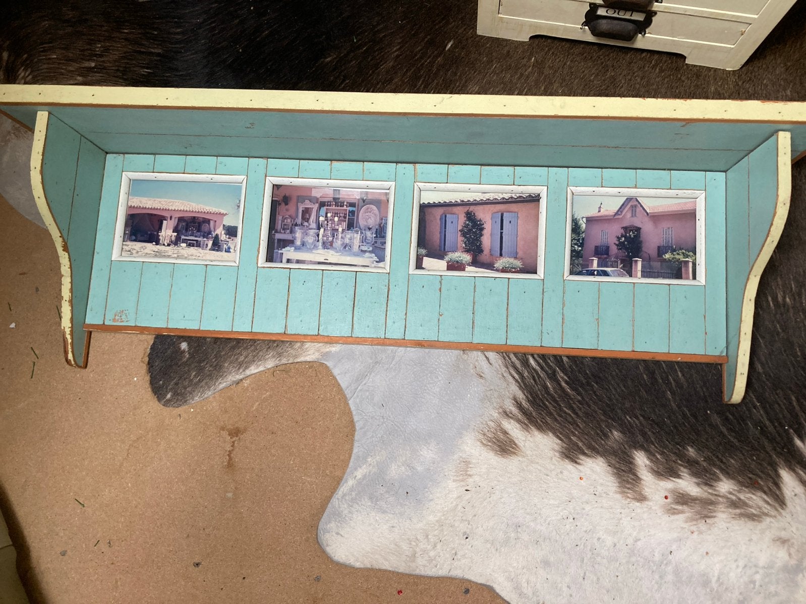 Landelijke wandplank met fotolijstjes, Ophalen, Gebruikt