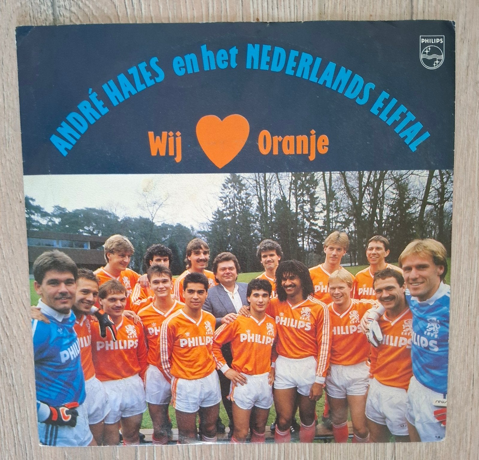 André Hazes en het Nederlands Elftal - Wij Houden van Oranje, Gebruikt, 7 inch, Ophalen of Verzenden, EP