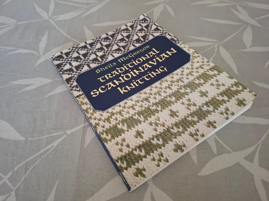 Traditional SCANDINAVIAN KNITTING - Sheila McGregor, Boeken, Ophalen of Verzenden, Sheila McGregor, Gelezen, Breien en Haken