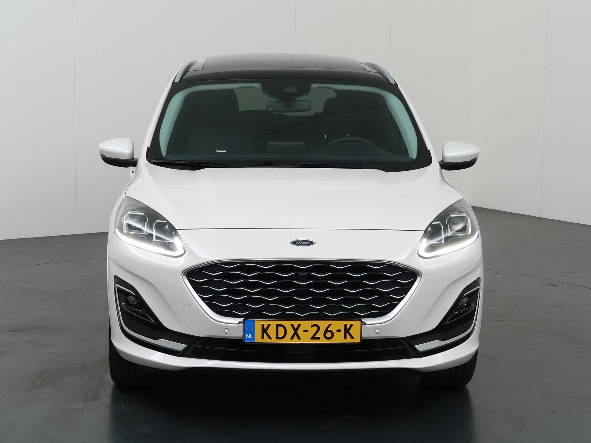 Ford Kuga 2.5 PHEV Vignale | Trekhaak | Panoramadak | Head-U, Auto's, 14 kWh, Gebruikt, 4 cilinders, Wit