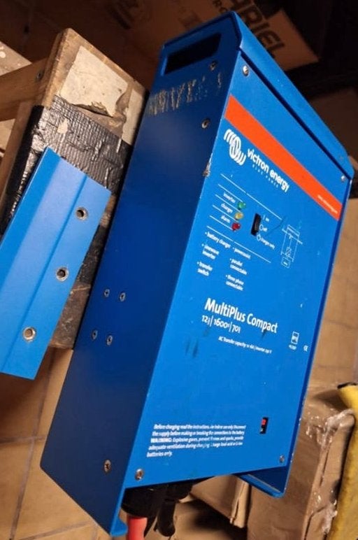 Victron Multiplus Compact 12V 1600VA 70A Omvormer/Lader, Ophalen of Verzenden, Gebruikt