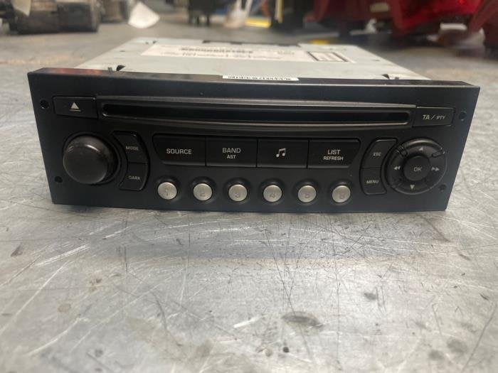 Radio van een Citroen Berlingo, Gebruikt, -, -, Ophalen of Verzenden