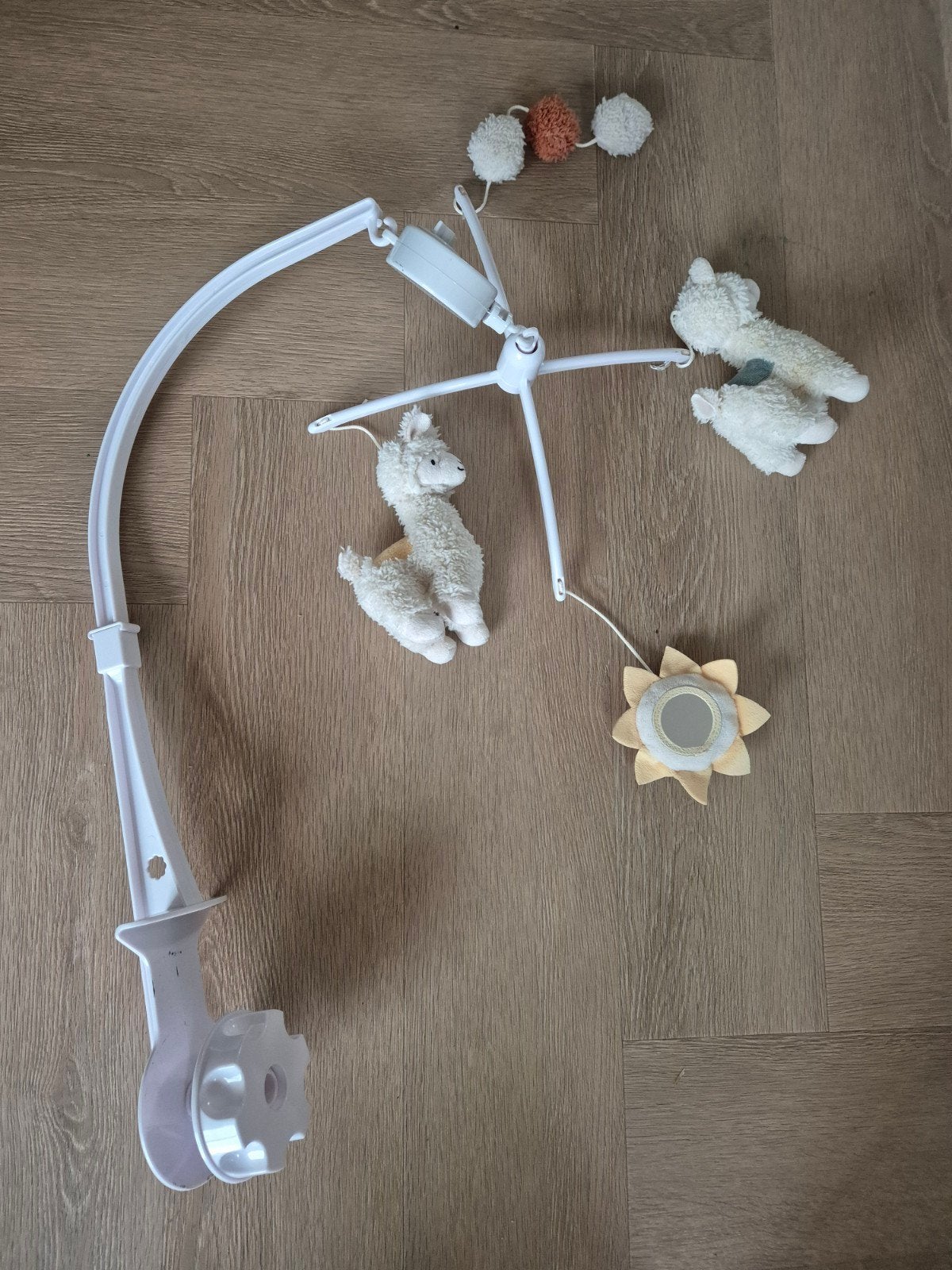 Muzikale Mobiel met Lama's en Pompons, Ophalen, Gebruikt