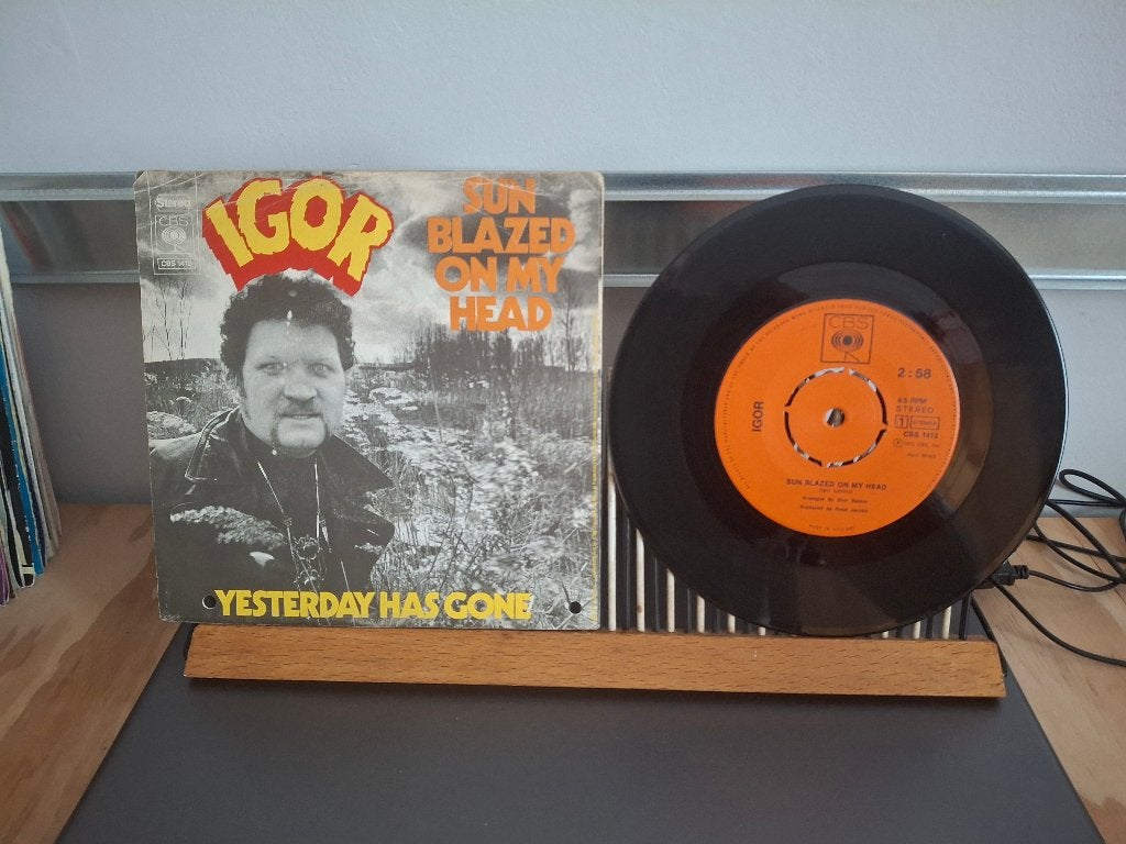 Igor-Sun blazed on my head(469) 1 euro vaste prijs, Ophalen of Verzenden, Zo goed als nieuw, 7 inch, Pop