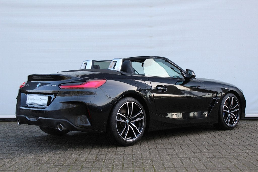 BMW Z4 Roadster sDrive30i High Executive M Sport Automaat /, Automaat, 1998 cc, Gebruikt, Zwart
