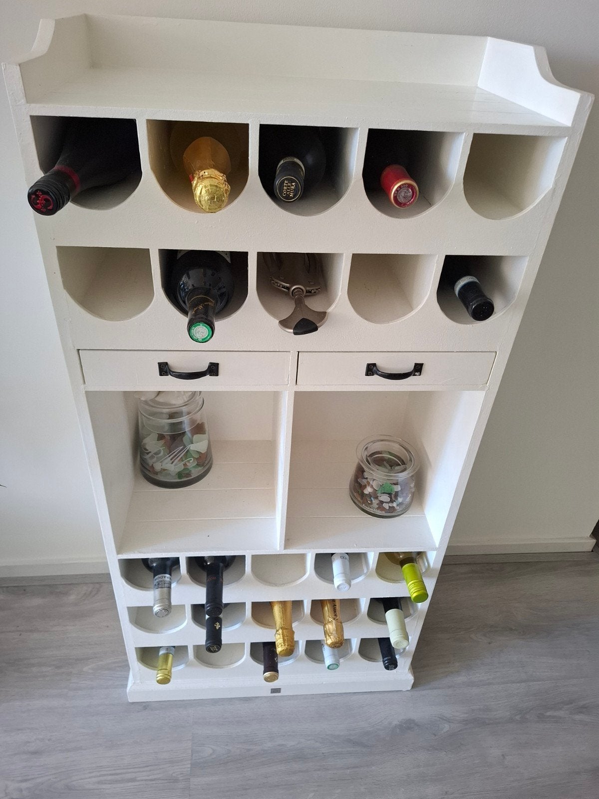 Riviera Maison Wijnkastje - Ruimte voor 25 flessen, Huis en Inrichting, Ophalen, Gebruikt, Hout, 15 tot 25 flessen