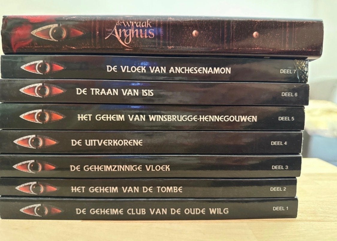 Het Huis Anubis Boeken Serie + Film Boek (Limited Edition), Ophalen of Verzenden, Gelezen