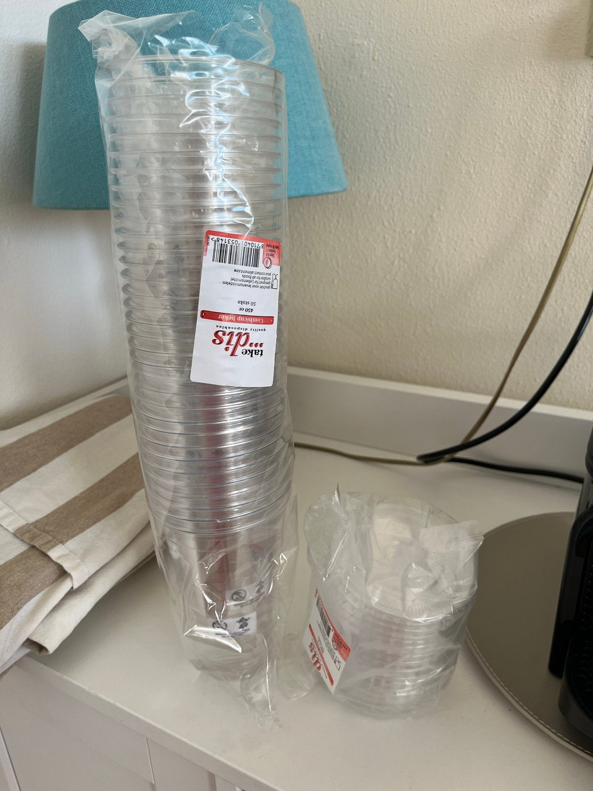 Plastic bekers 450 cc met deksel - Nieuw, Ophalen, Nieuw, Feestartikel