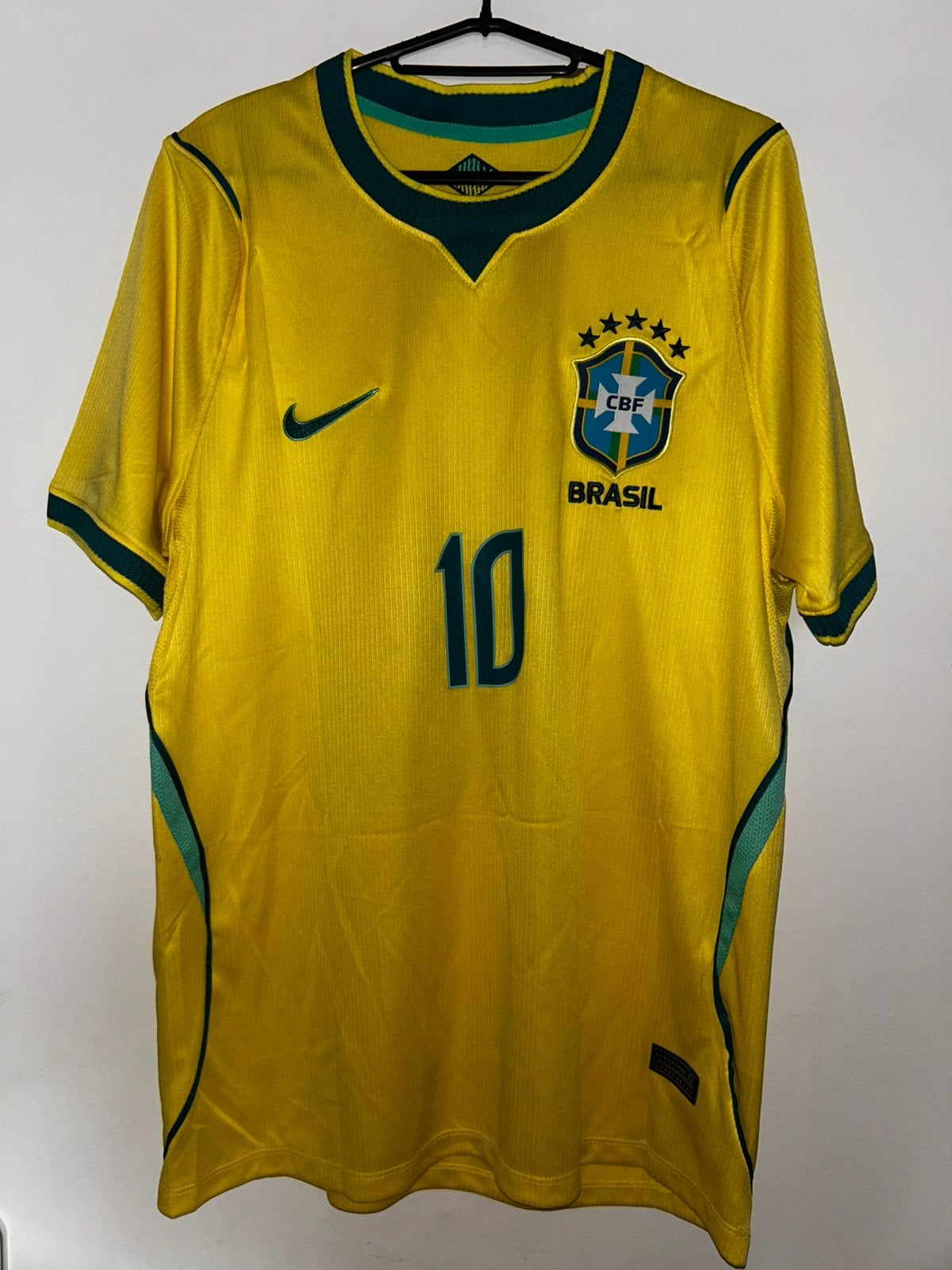 Brazil Neymar JR Shirt - Size L, Verzenden, Zo goed als nieuw, Shirt