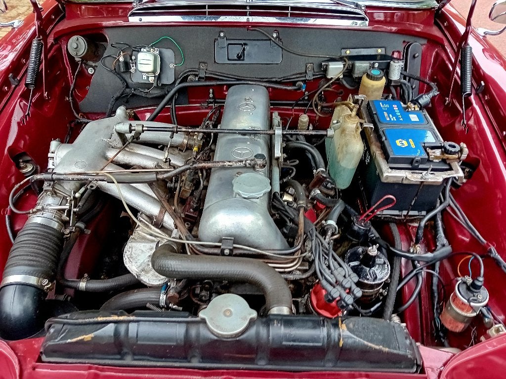Mercedes W 111 220SE coupe te koop, foto 10