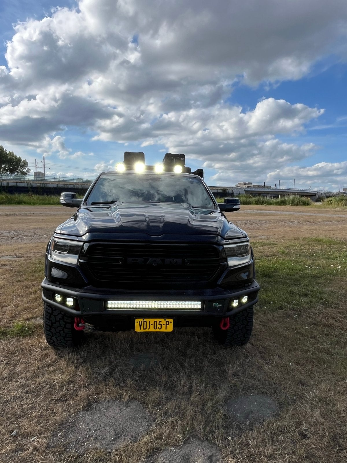 Dodge RAM 1500 Laramie/Limited night 2019 uniek, 5654 cc, Zwart, Vierwielaandrijving, Particulier