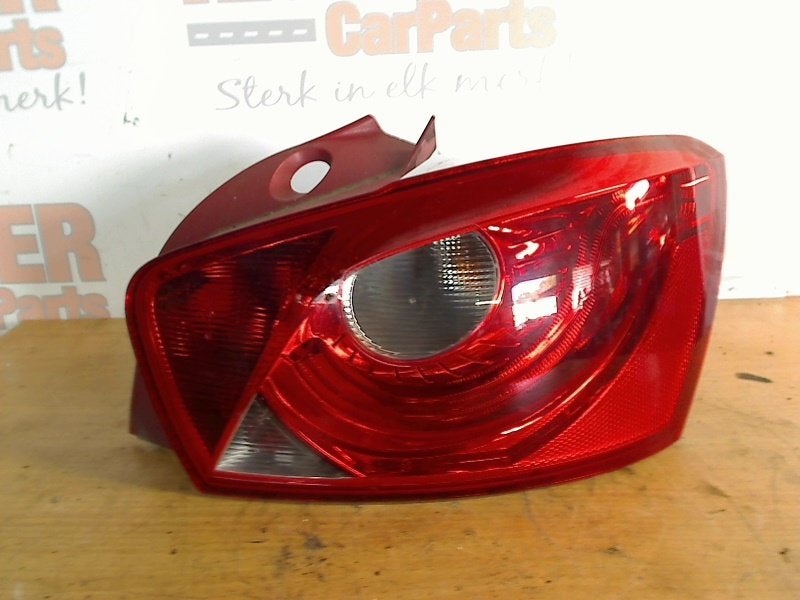 Achterlicht Rechts Seat Ibiza IV (6J5) (2010-06/2015-05), Service@seat.de, Seat, Seat Deutschland GmbH, Gebruikt