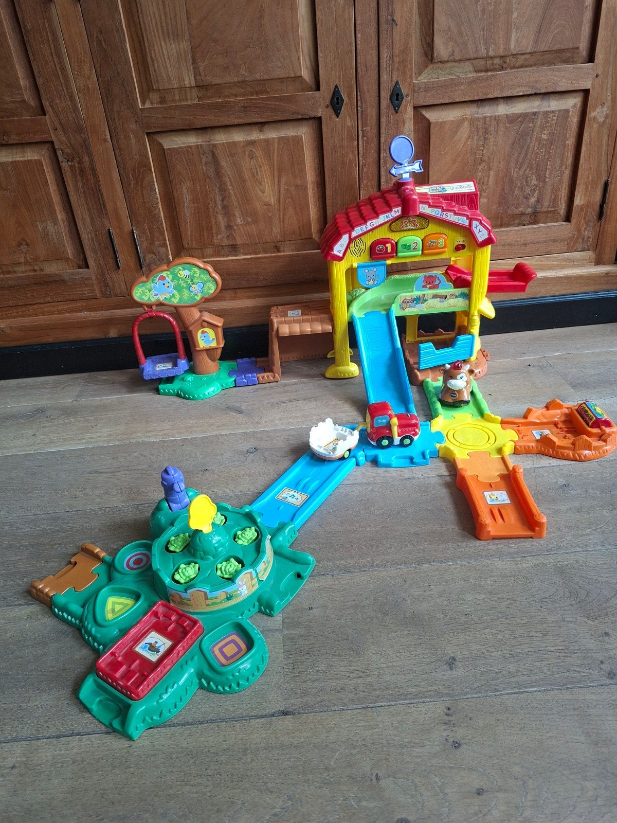 VTech Toet Toet Boerderij met Koe en Tractor, Ophalen, Gebruikt, Bouwen, Met licht