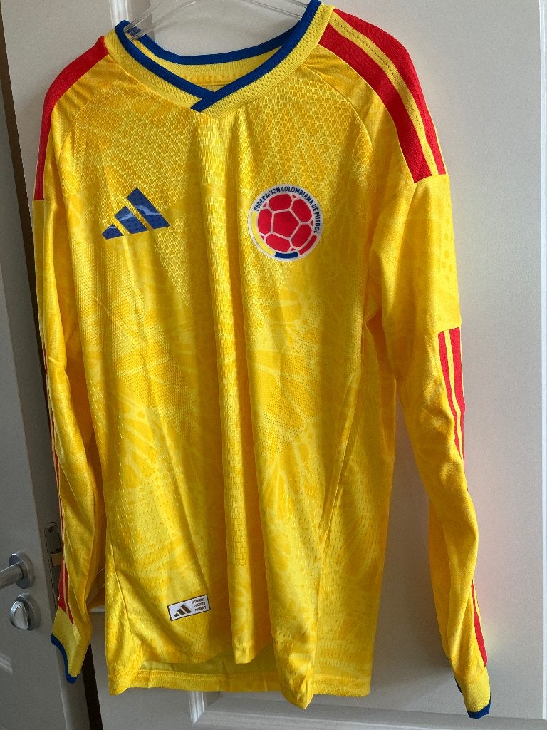 Voetbalshirt Colombia mt M, Sport en Fitness, Maat M, Ophalen of Verzenden, Zo goed als nieuw, Shirt