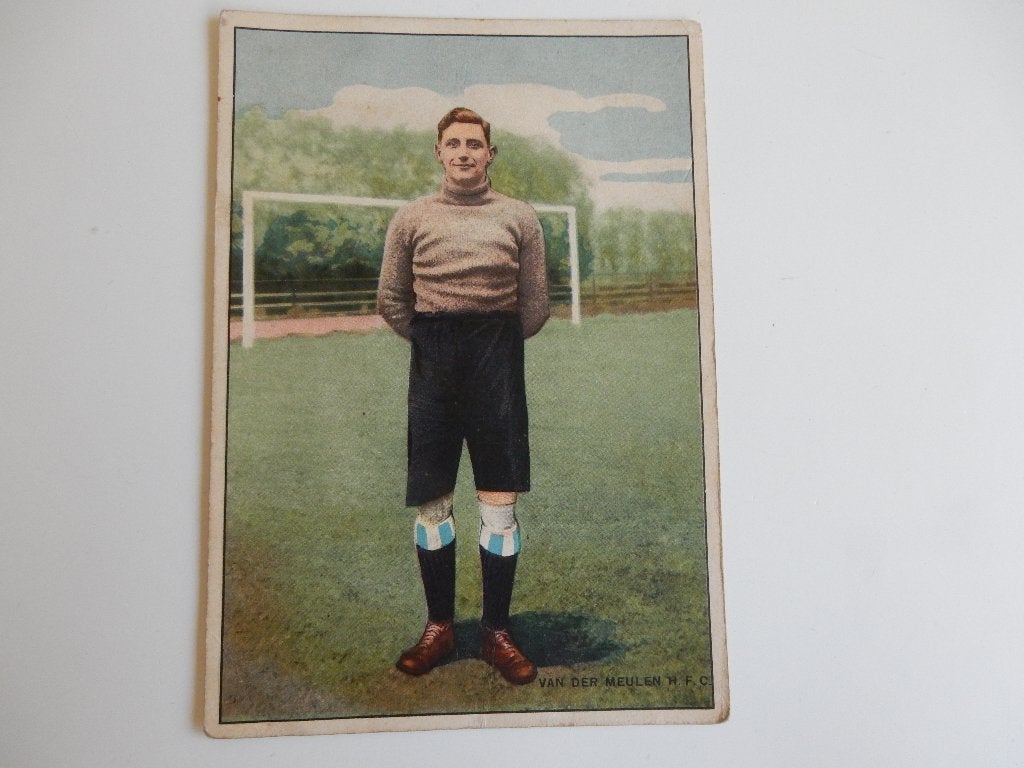Gejus Van der Meulen doelman van HFC Haarlem. foto/kaart., Gebruikt, Ophalen of Verzenden, Voor 1940, Prent