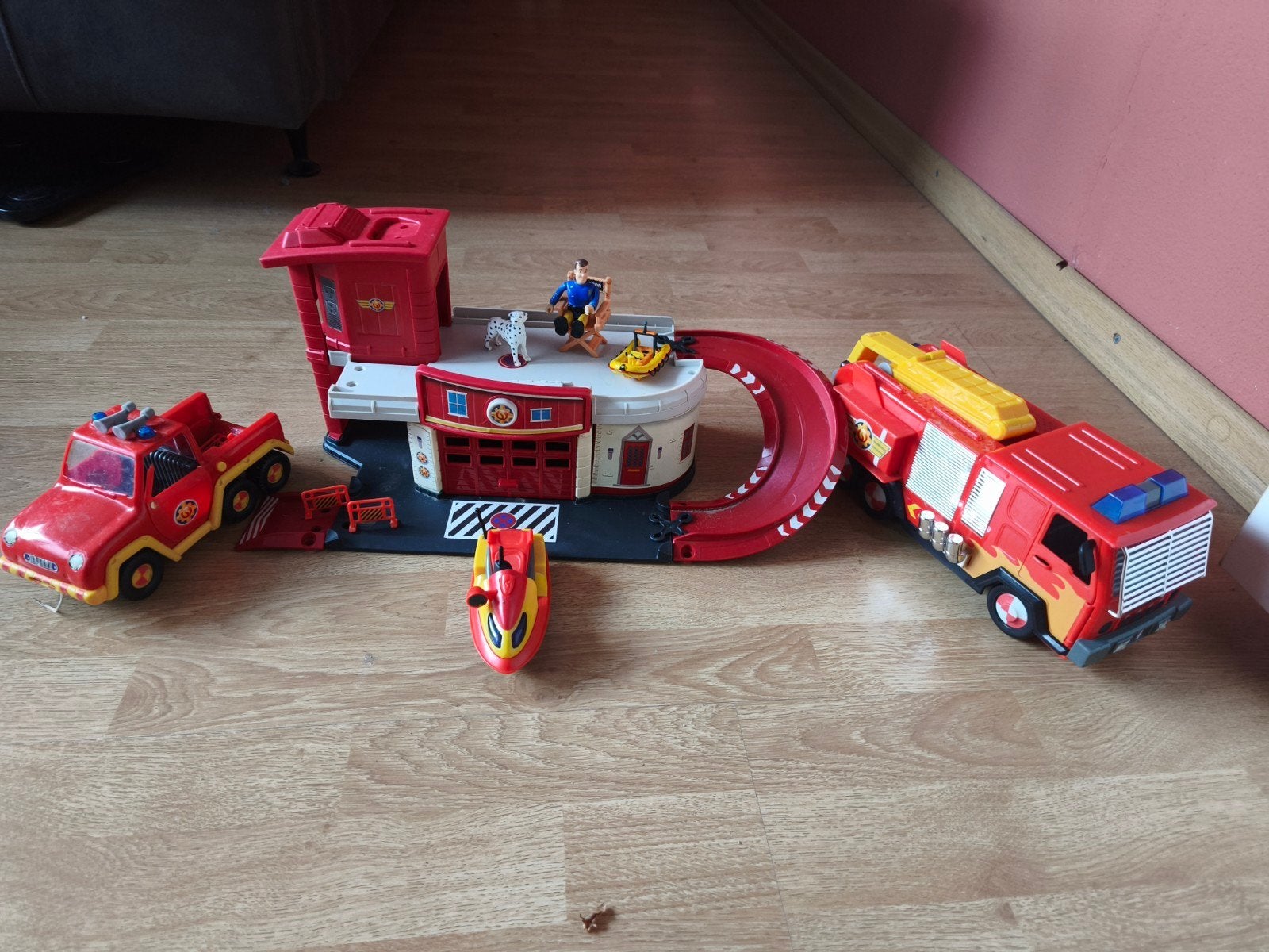 Brandweerman Sam Brandweerkazerne met voertuigen, Kinderen en Baby's, Ophalen of Verzenden, Gebruikt, Jongen of Meisje