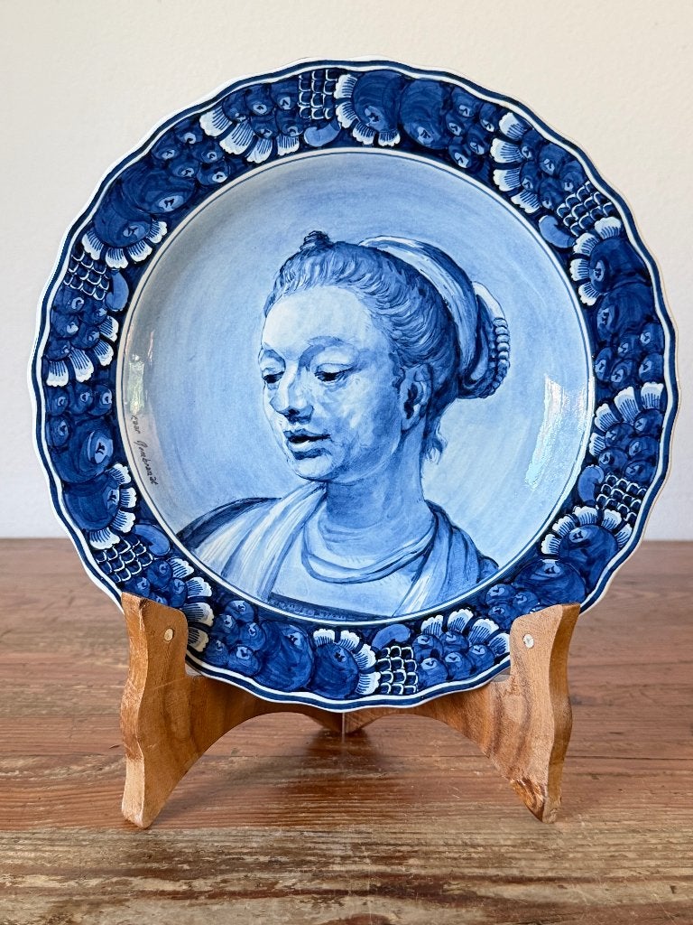 Wandbord / sierbord - Delfts blauw wandbord naar Rembrandt, Antiek en Kunst, Ophalen of Verzenden