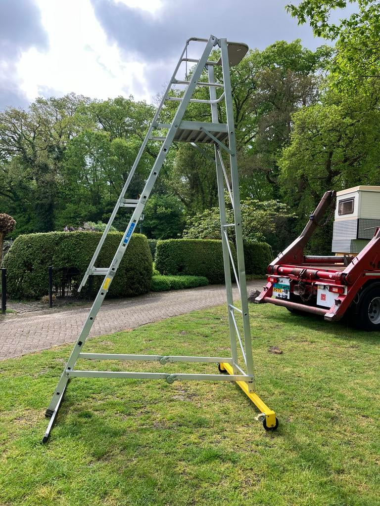 Zarges verrijdbare bordestrap - Ideaal voor werk op hoogte, Ophalen, Gebruikt, Trap, 4 meter of meer