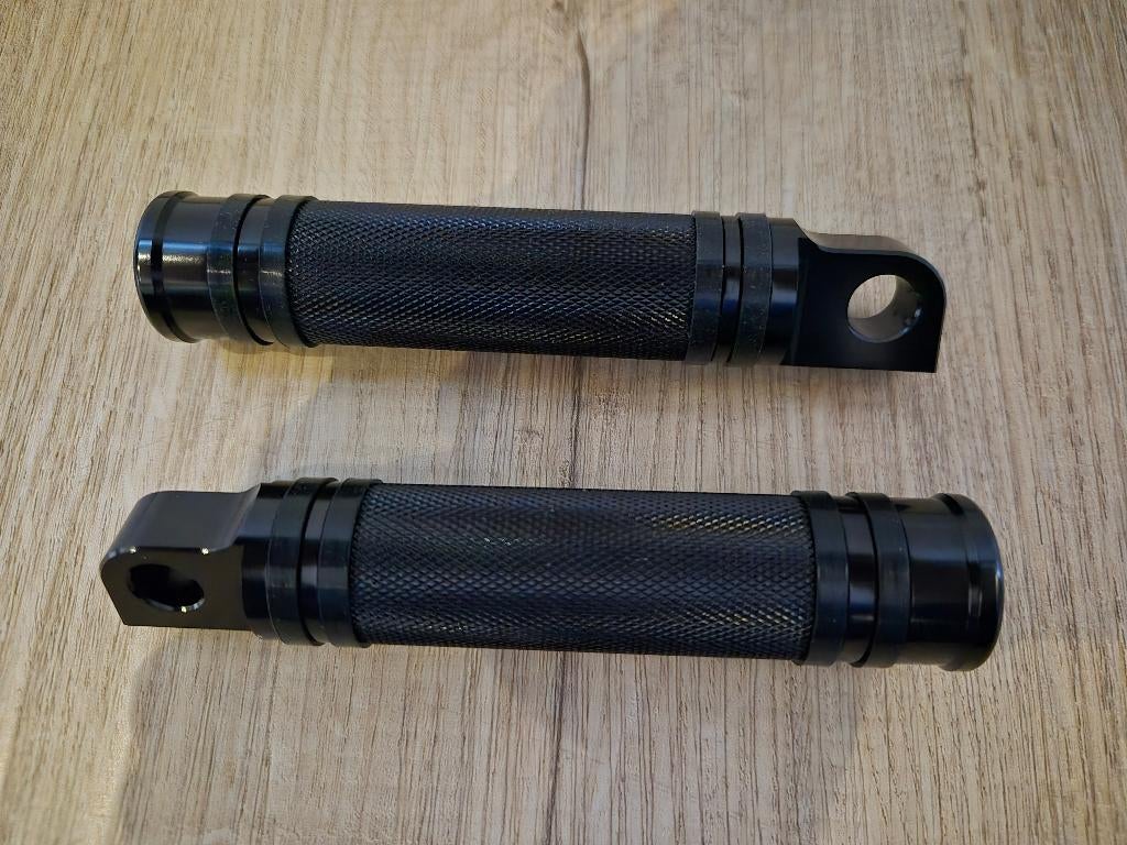 Voetsteps Voetsteunen Harley rond sportster dyna streetbob, Ophalen of Verzenden