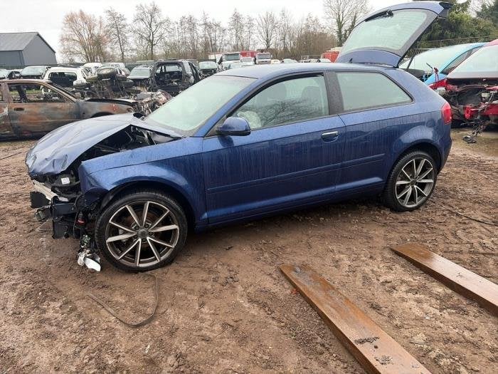 Portier 2Deurs links van een Audi A3 (LX5Q), Gebruikt, -, Deur, -