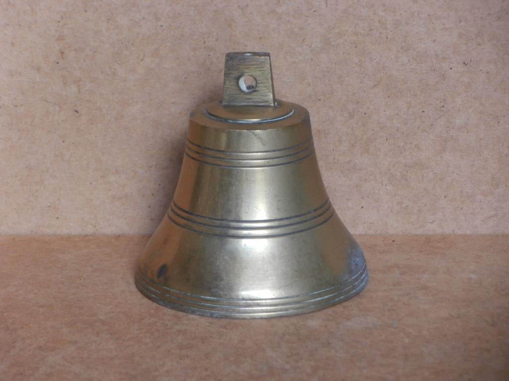 Antieke koperen bel als tafelbel schoolbel mini scheepsbel, Ophalen of Verzenden, Koper