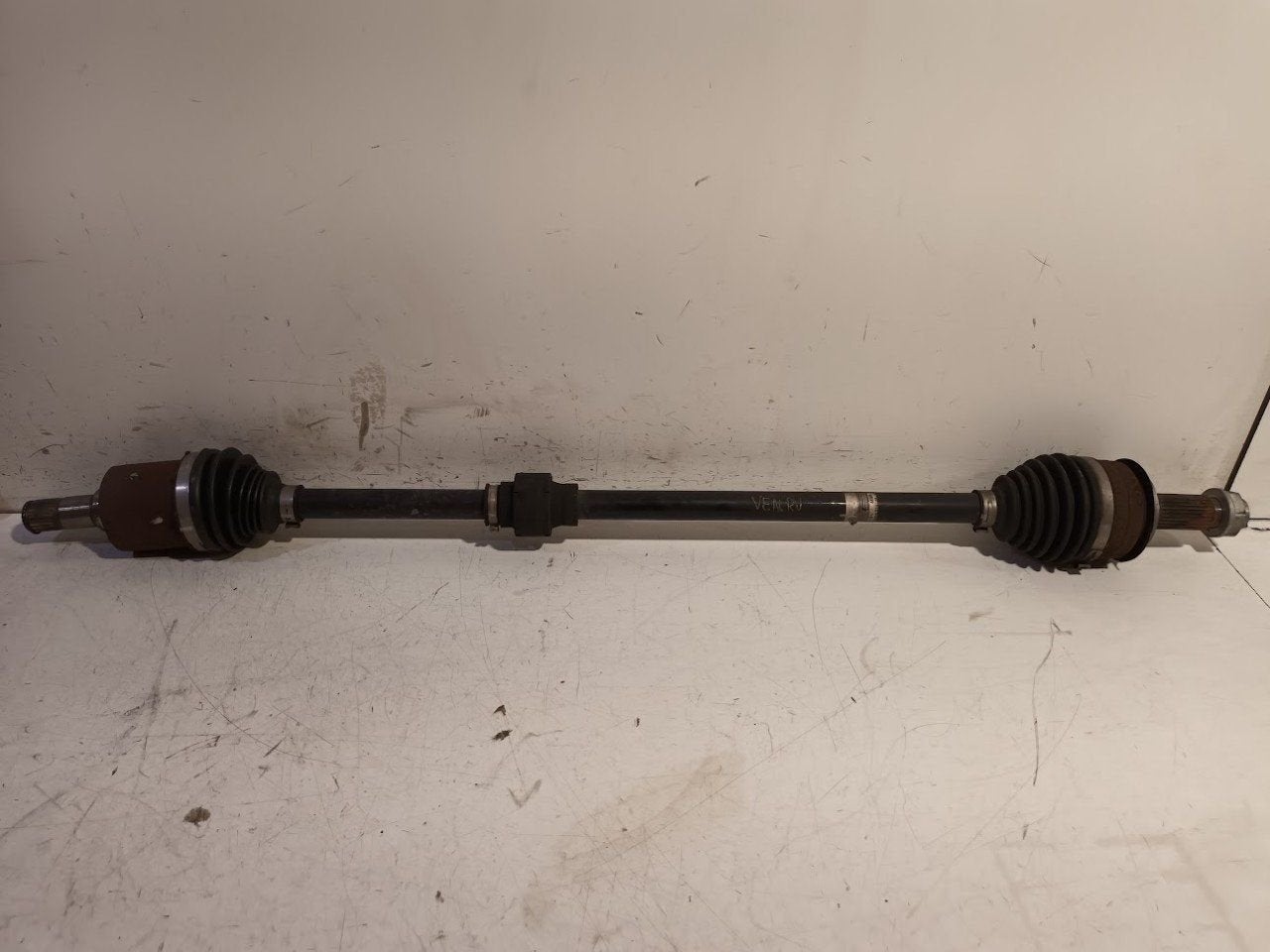 Aandrijfas rechts voor Honda Civic, Auto-onderdelen, Transmissie en Toebehoren, Onderdelen@venauto.nl, Gebruikt, Ettenseweg 76, 4706 PB Roosendaal, The Netherlands