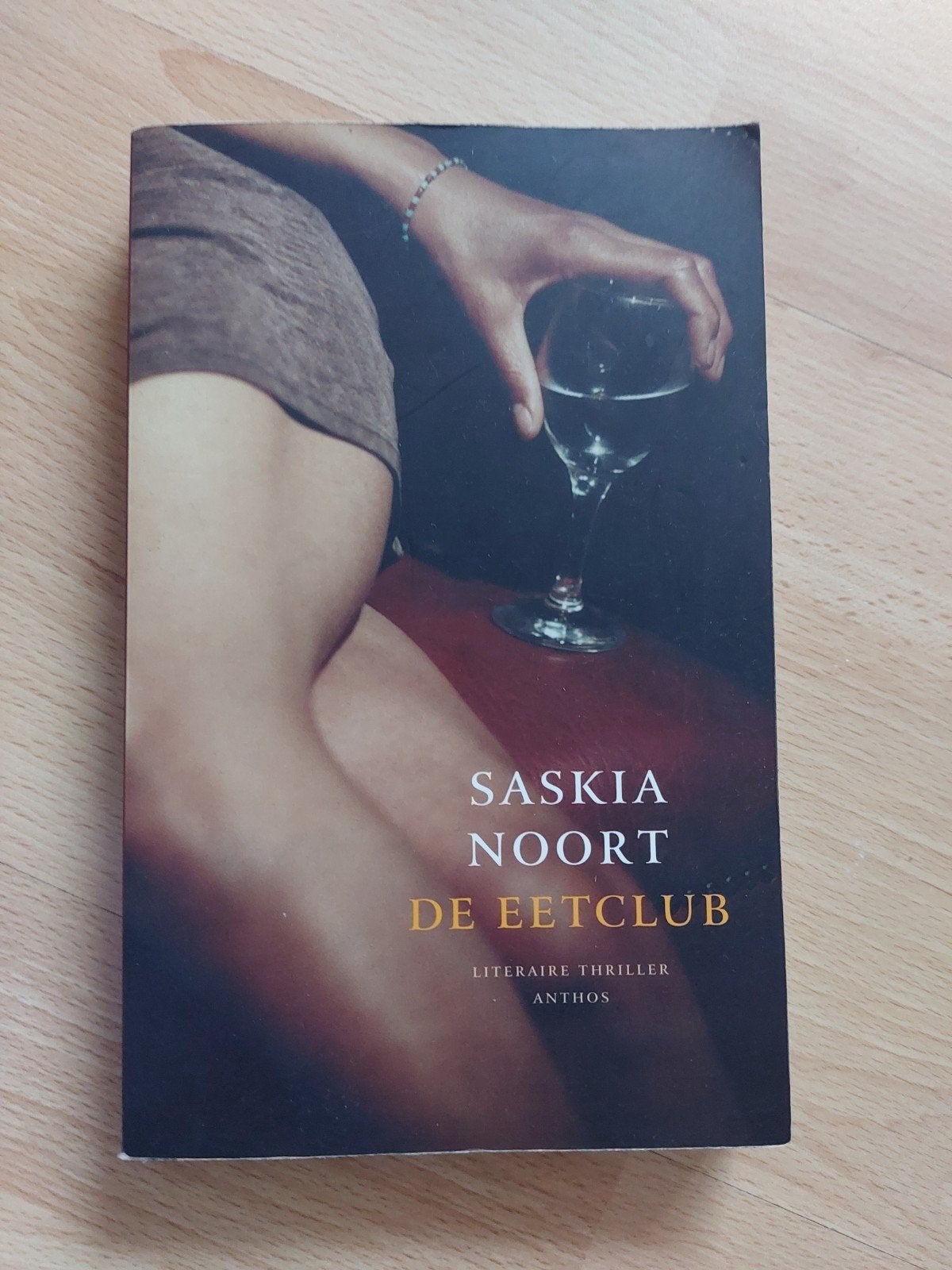 Saskia Noort - De Eetclub (Literaire Thriller), Boeken, Ophalen of Verzenden, Gelezen, Saskia Noort, Nederland