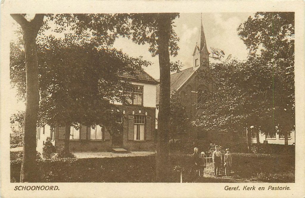 702-001-045 Schoonoord Geref Kerk En Pastorie, Verzenden, Voor 1920, Drenthe