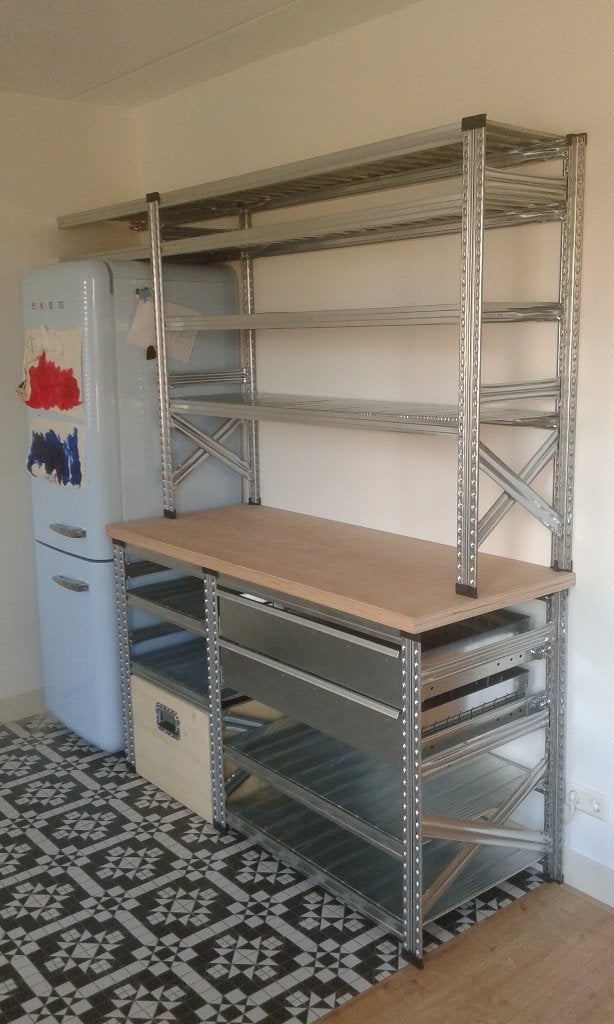 Unieke keukenkast industriele uitstraling van staal maatwerk, Huis en Inrichting, Ophalen, 200 cm of meer, Nieuw, 50 tot 100 cm