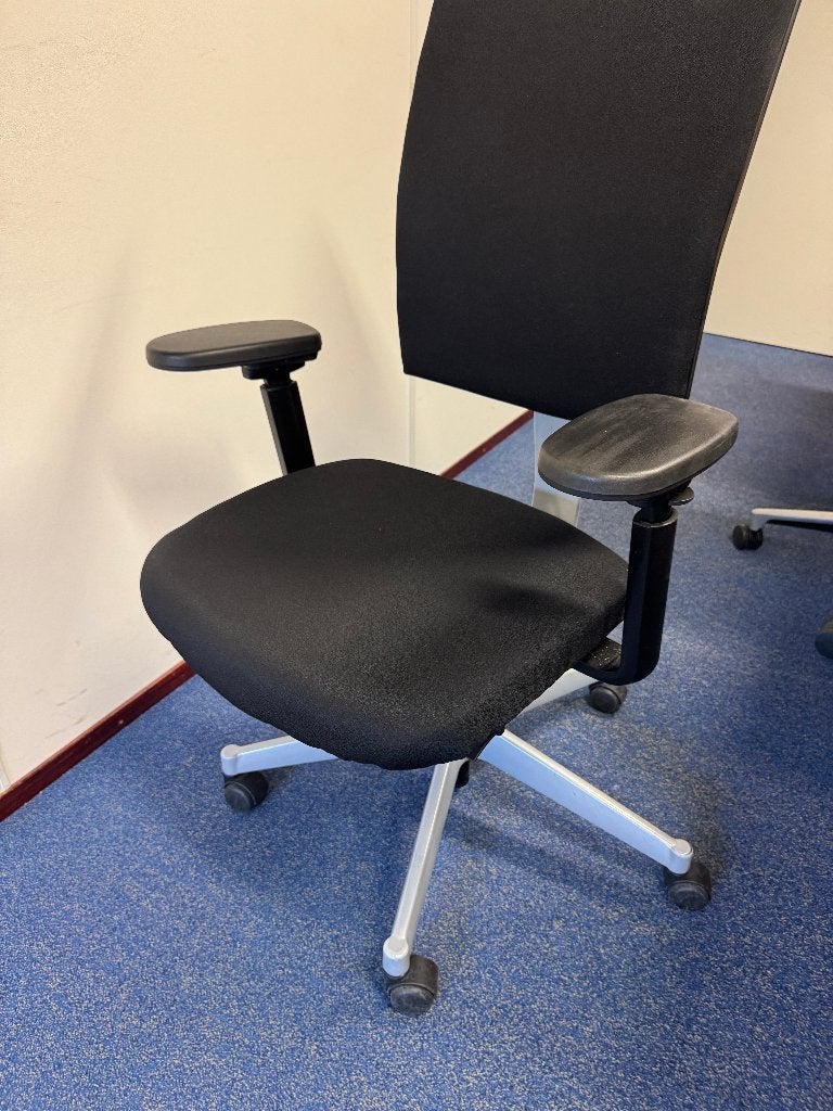 Aspa Klöber ergonomische bureaustoel in goede staat (7 vrij), Huis en Inrichting, Bureaustoelen, Ophalen, Gebruikt, Zwart, Bureaustoel
