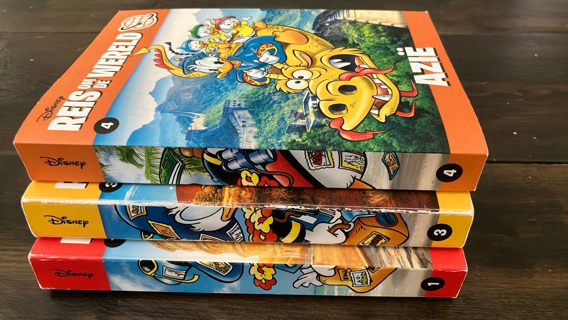 Donald Duck pockets reis om de wereld 3 delen, Meerdere stripboeken, Ophalen of Verzenden, Gelezen