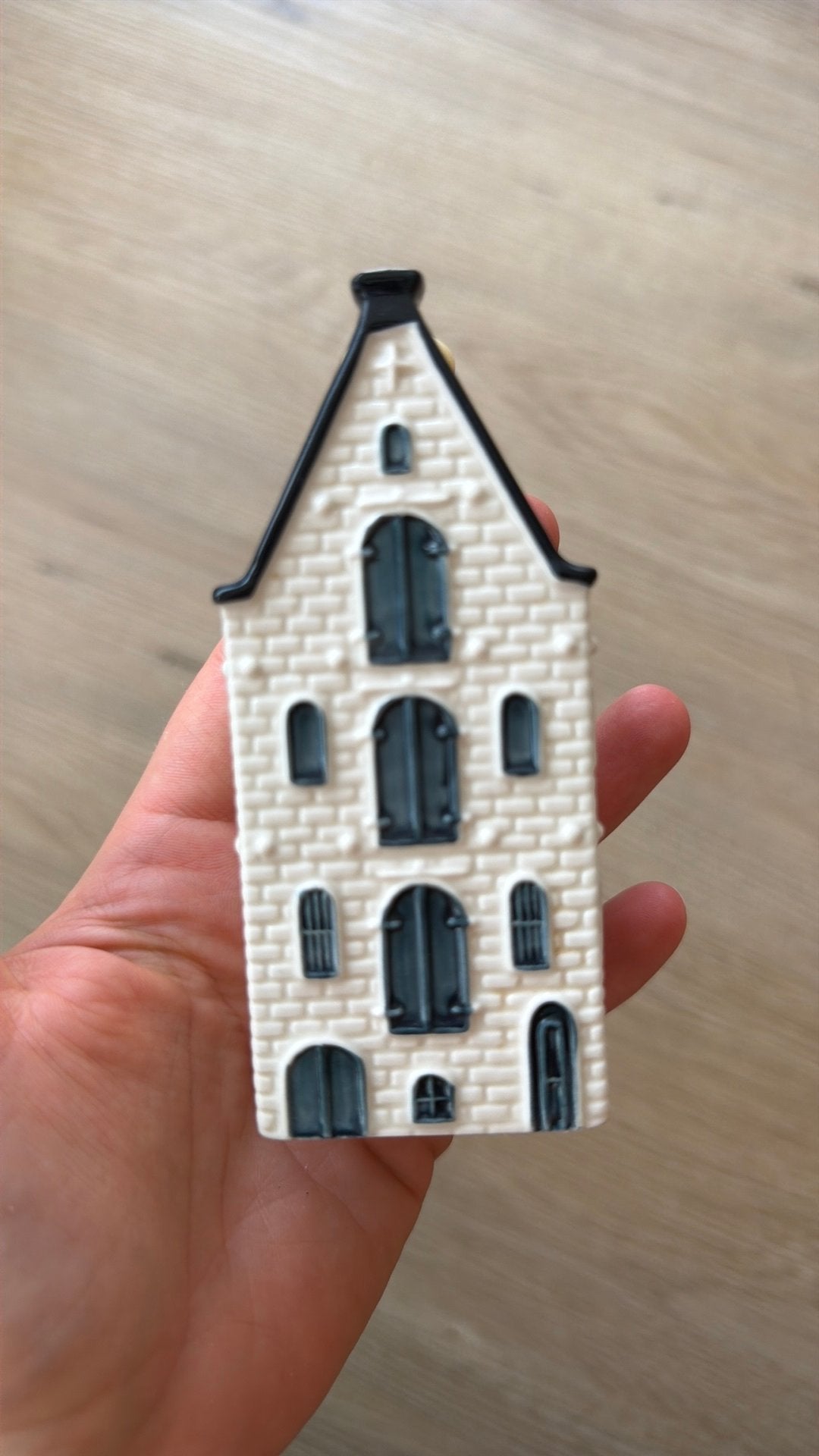 KLM huisje 54, Ophalen, Zo goed als nieuw, 81 t/m 91