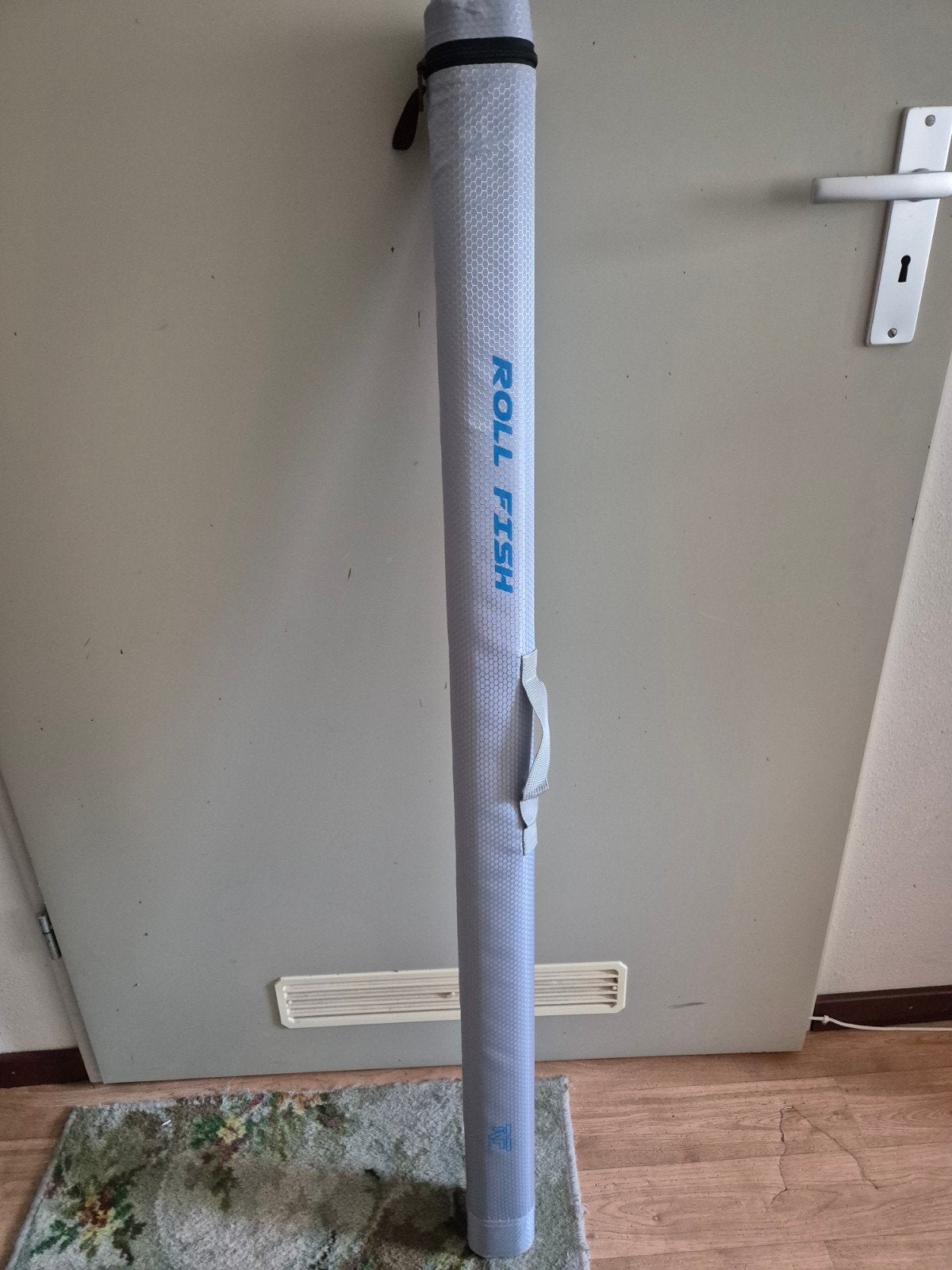 Roll Fish Zeus S330 Werphengel met koker, Ophalen, Gebruikt, Werphengel