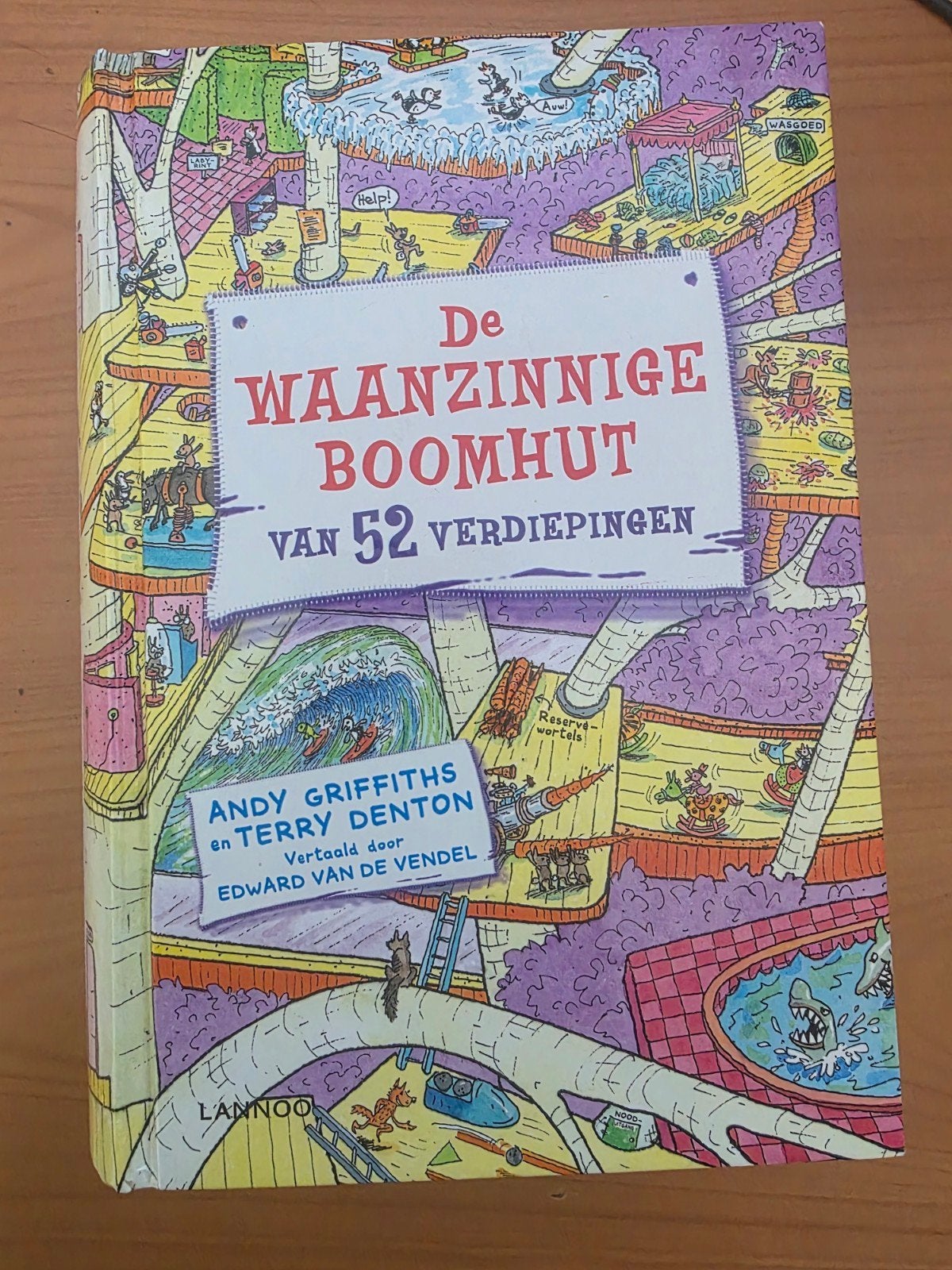 De waanzinnige boomhut van 52 verdiepingen - Andy Griffiths, Ophalen of Verzenden, Gelezen, Andy Griffiths, Fictie algemeen