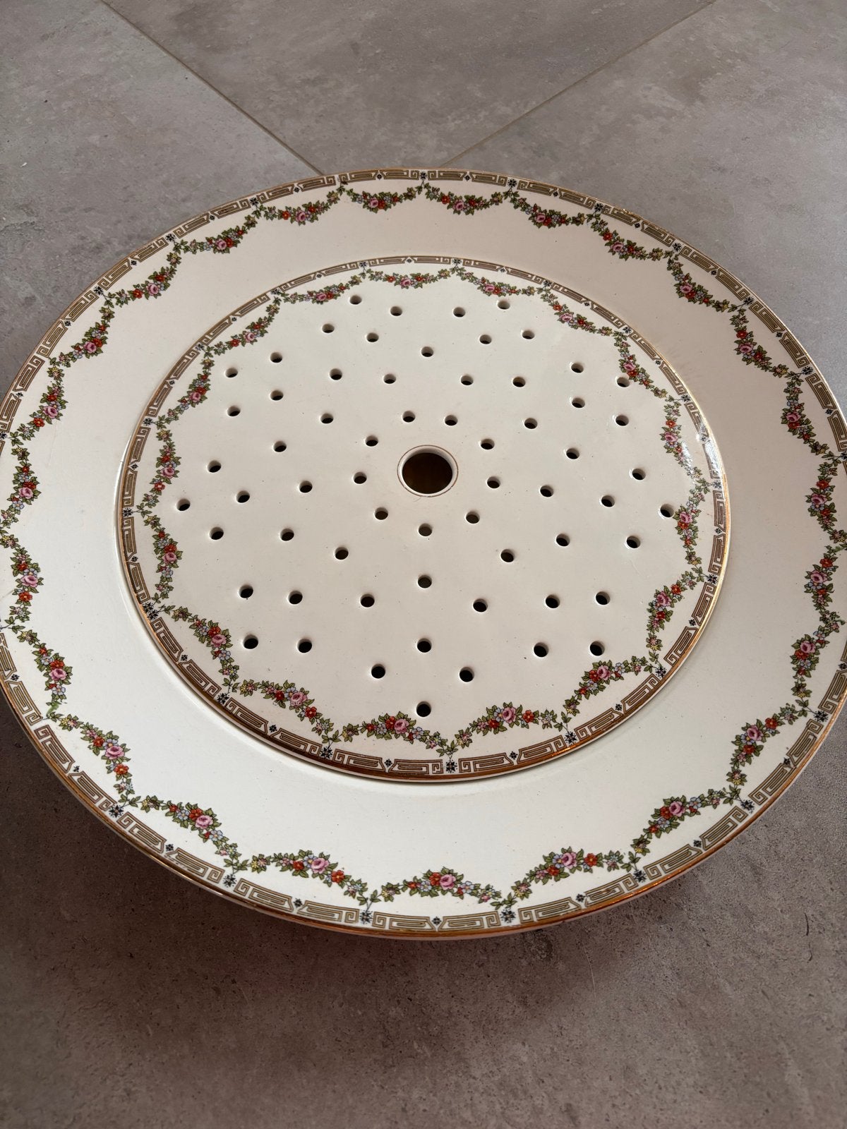 Antieke XL Fruittest Petrus Regout (De Sphinx) Decor 437, Ophalen of Verzenden