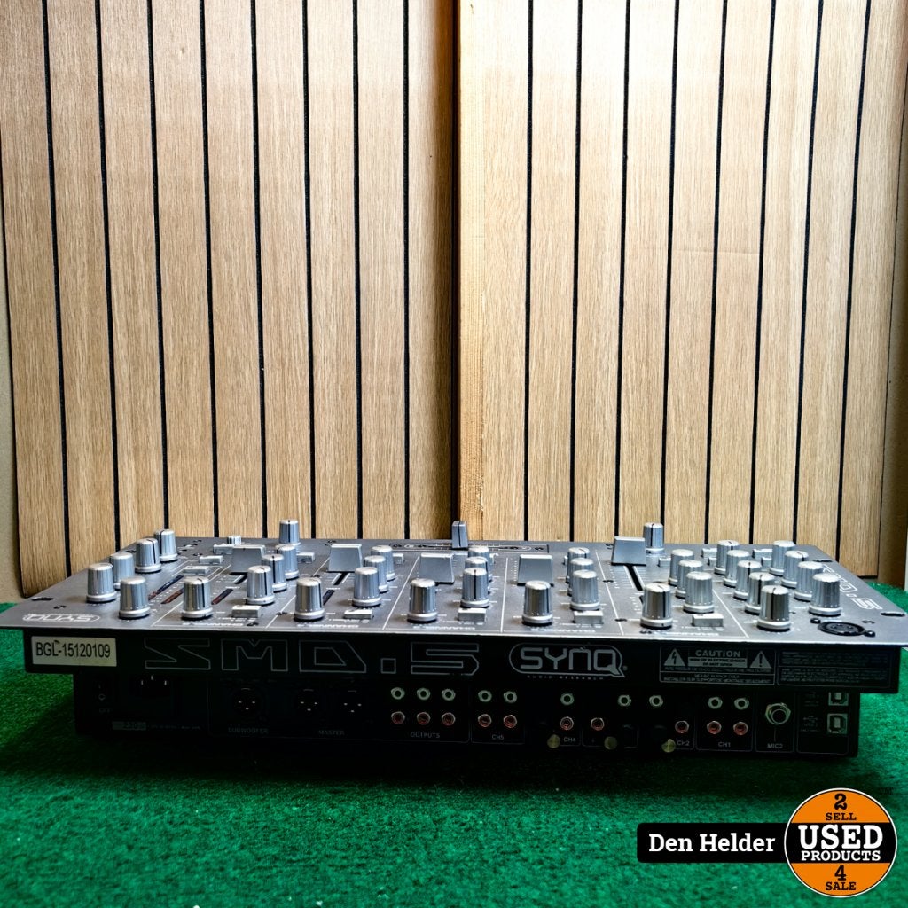 Synq SMD.5 Mengpaneel - In Nette Staat, Flex Ltd., Gebruikt, https://flex.com/contact-us, Nobelstraat 10, 5807 GA Oostrum LB, Limburg, Nederland