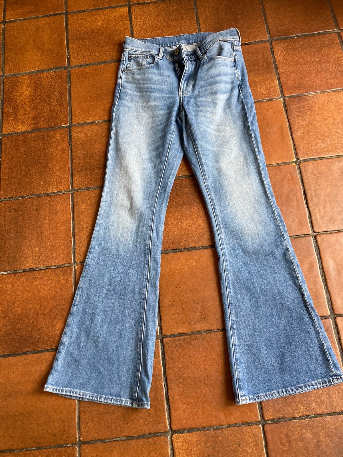 G star jeans maat 24, Kleding | Dames, Ophalen of Verzenden, Zo goed als nieuw, Blauw, W27 (confectie 34) of kleiner