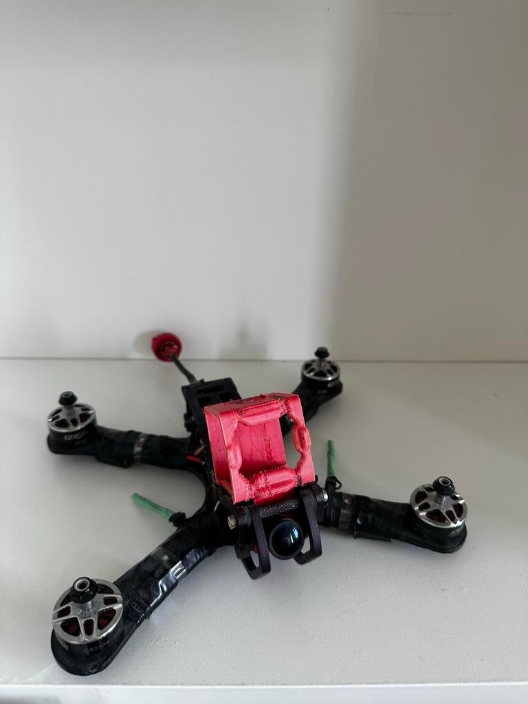 FPV Racedrone + Goggles, Controller and Accessories, Audio, Tv en Foto, Drones, Gebruikt, Basiskwaliteit, 100 tot 1000 meter, Overige merken