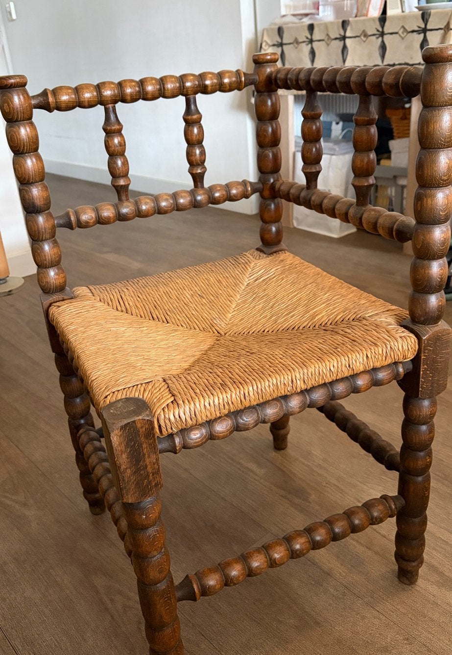 Vintage houten stoel met biezen zitting, Antiek en Kunst, Ophalen