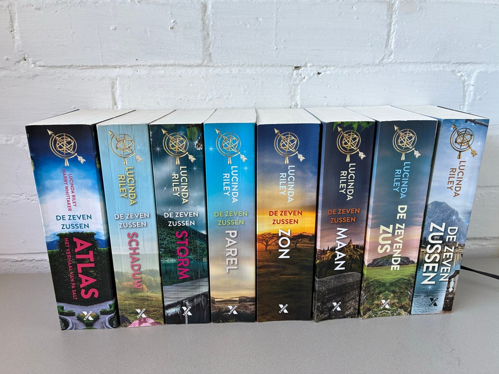 De Zeven Zussen complete serie - Lucinda Riley, Boeken, Ophalen of Verzenden, Zo goed als nieuw